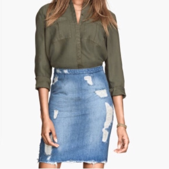 H&M Dresses & Skirts - NWT H&M Denim Pencil Skirt